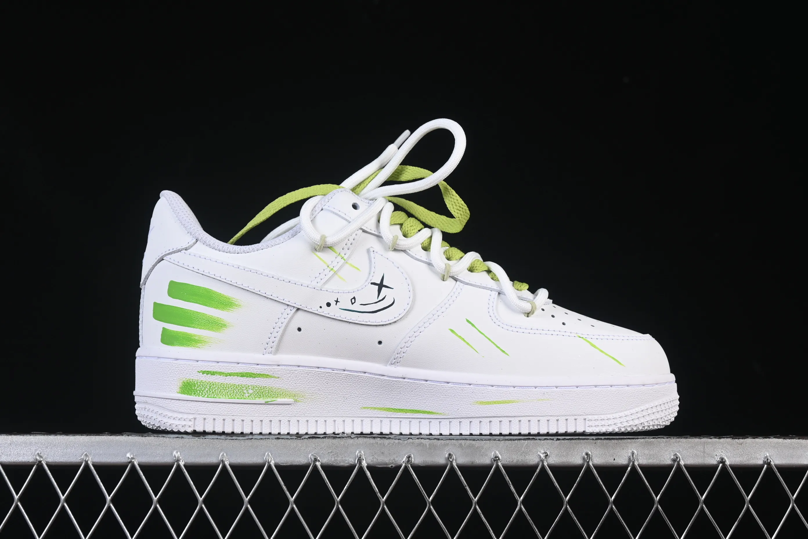 All categories Nk Air Force 1 Air Force series Nk Air Force 1 Low Air Force low-top Nike Air Force 1'07 Low "Capricorn" Hand-painted graffiti twelve constellations series Capricorn Air Force One low-top casual sneakers Constellation 1222119